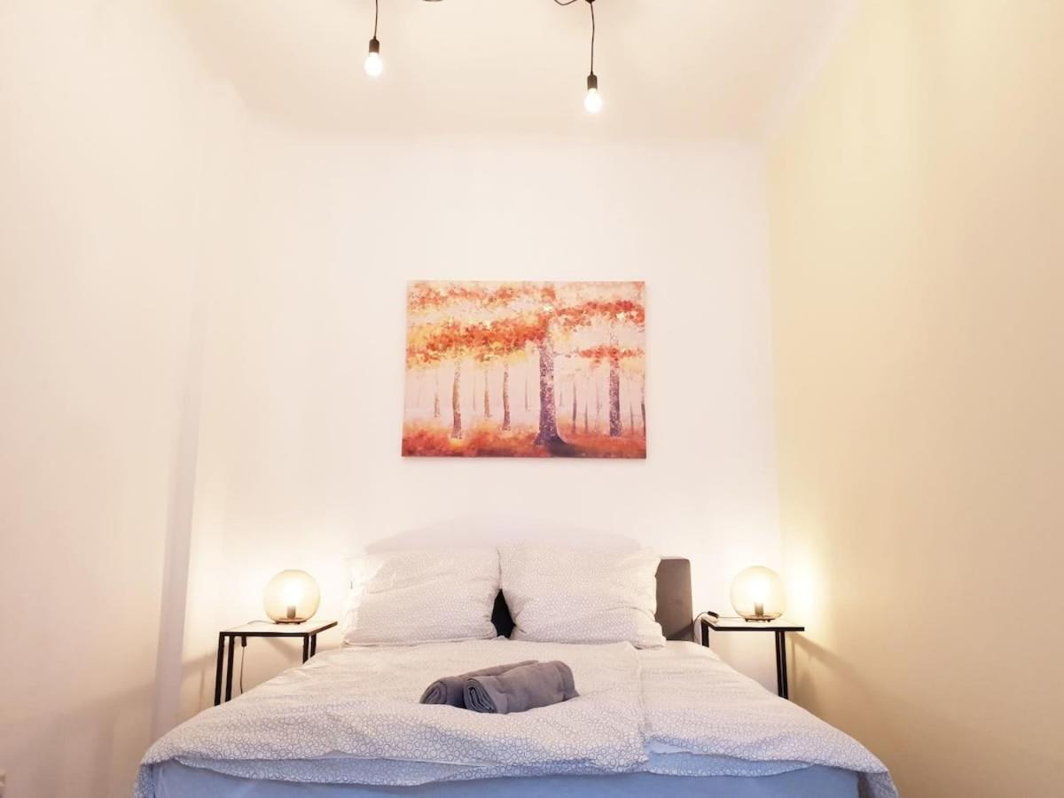 Family Apartment Moabit Berlin Bagian luar foto